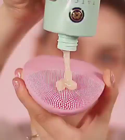 RadianceSpin Brush™ | Electric Facial Cleansing Brush