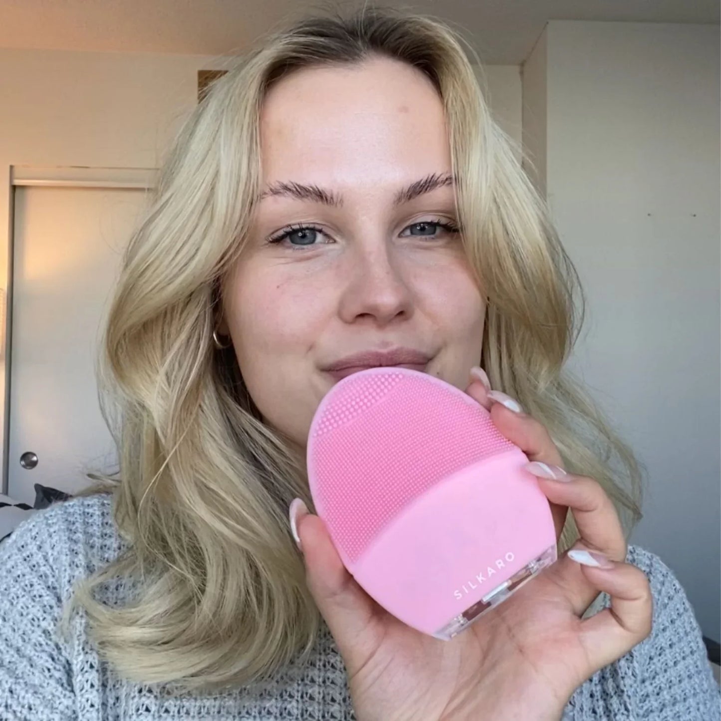 RadianceSpin Brush™ | Electric Facial Cleansing Brush